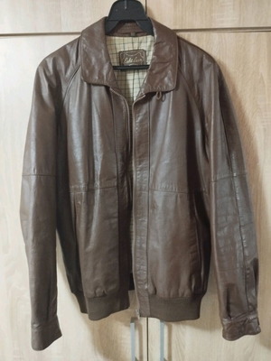Men's leather jacket No 52 L like new, brown