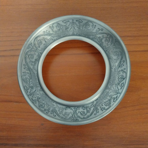 Set of 4 handmade Antica Nove Bassano porcelain wall plates like new