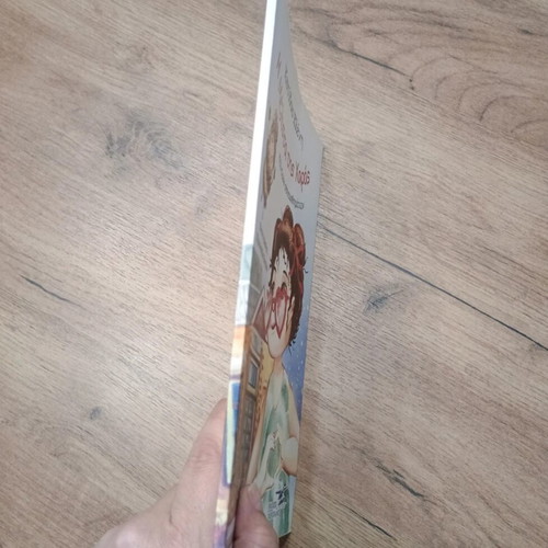 Children's book Η μέλισσα της Χαράς like new