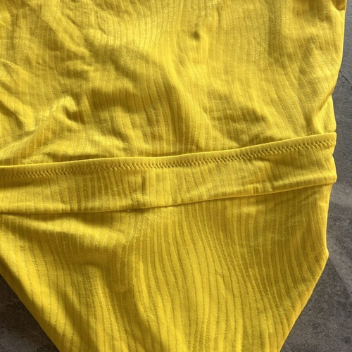 Nadia Rapti swimsuit size medium new, yellow