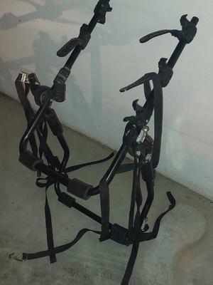Car bike rack for 3 bikes with support straps