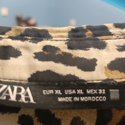 Satin leopard shirt Zara like new, size XL