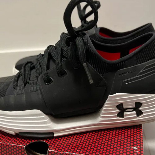 Under Armour women's sports shoes like new, size 36, black
