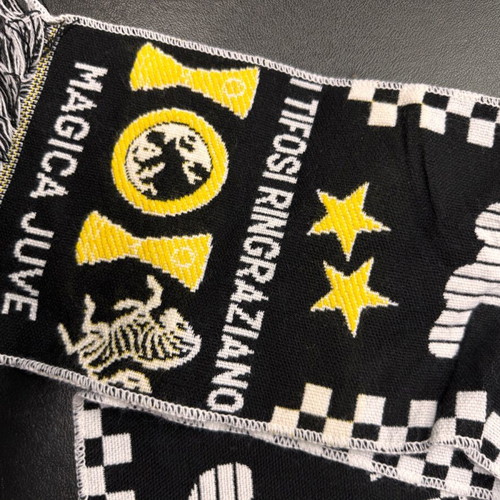 90’s Juventus Scarf