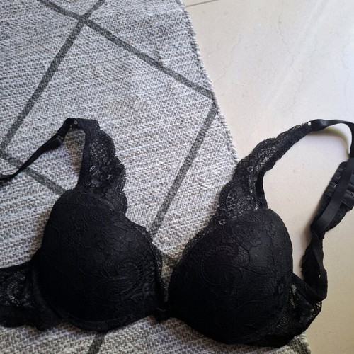 H&M Bra with Padding Size 75b