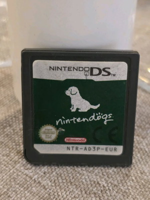 Nintendogs: Lab & Friends used Nintendo DS game cartridge only