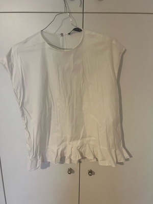 White shirt small size new
