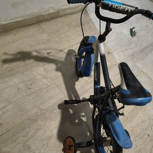 Tiger 12" Kids Bicycle used, blue Orient city bike with V-Brakes