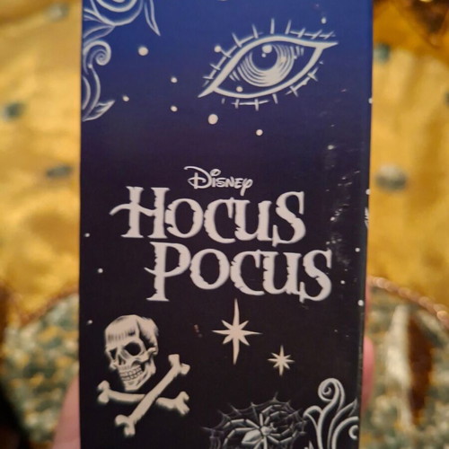 Hocus Pocus collectible Winifred Sanderson vinyl figure new