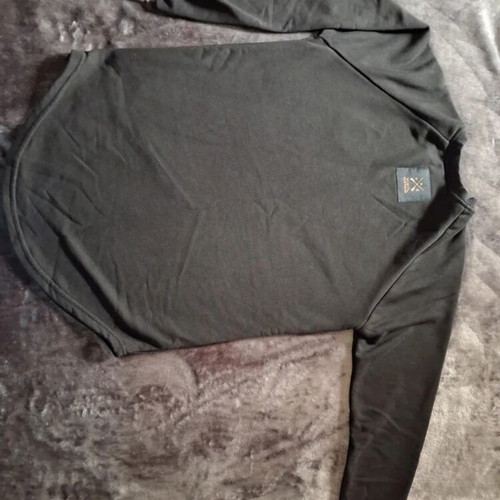 Vinyl Art Clothing men's slim fit black shirt size M like new