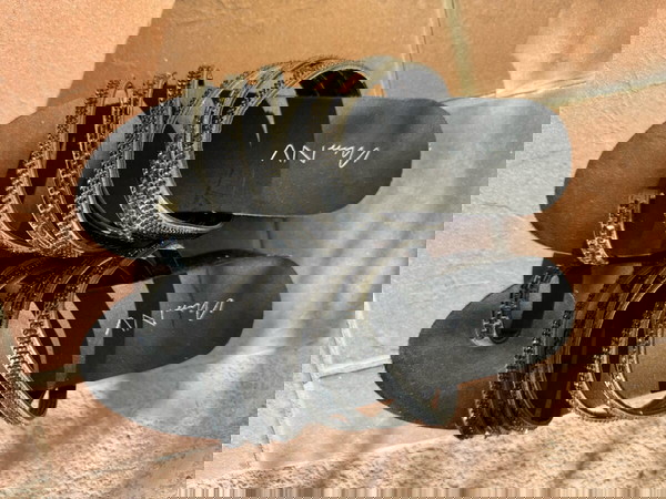 Δίπατα Πέδιλα