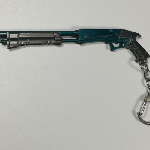 Bossmerg 12 pistol-shaped keychain used