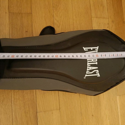 Everlast martial arts shin guards used
