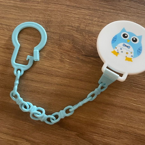 Pacifier clip like new