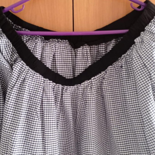 SheIn Blouse Shirt Fine Check Black Gray Balloon Sleeves Like New
