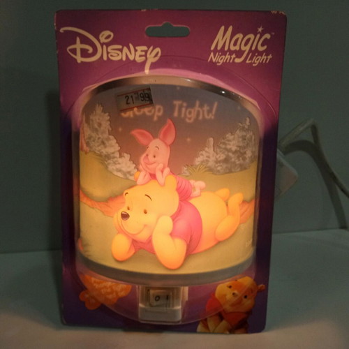 Disney Winnie the Pooh Magic Night Light new, European 230V-50Hz