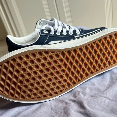Vans athletic shoes new, dark blue size 39