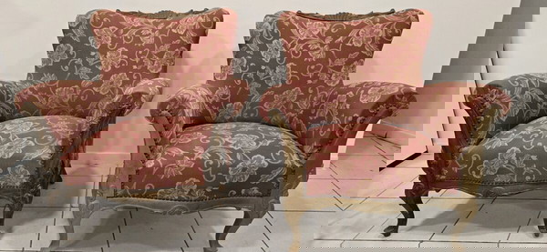 Σετ 2 Αντίκες Πολυθρόνες Rococo Revival – Σκαλιστός Ξύλινος Σκελετός