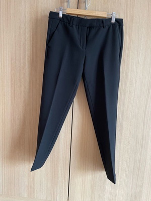 Benetton pants size M used, black
