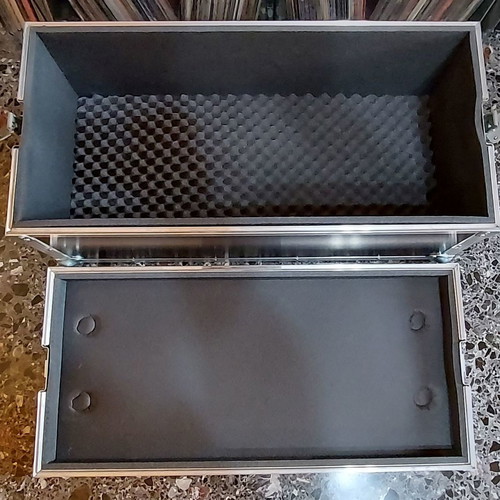 Flight case used for Peavy 5150 II Head 120W, Thon