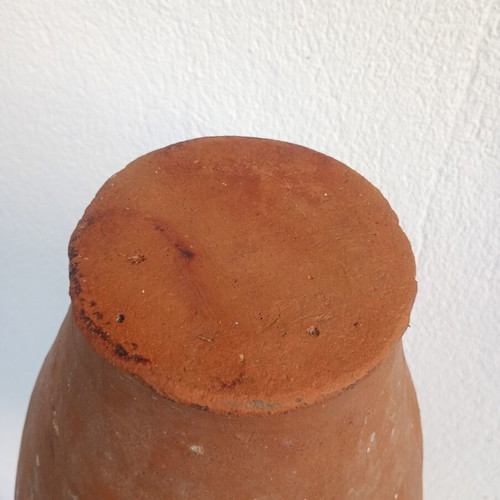 Traditional vintage stamna used