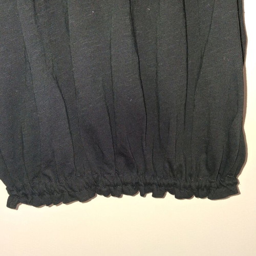 Black blouse like new, 100% cotton, one size, off-the-shoulder