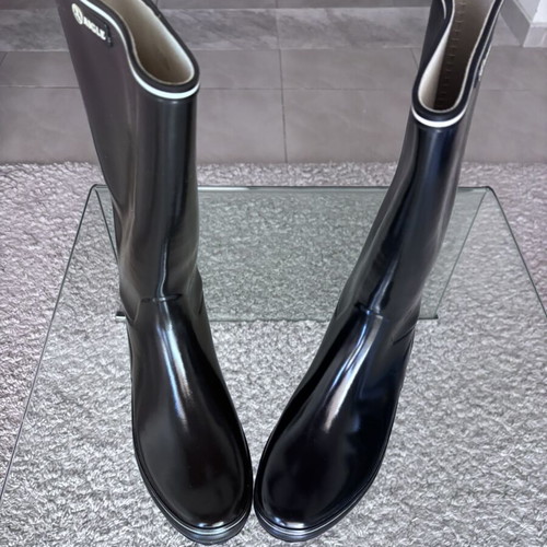 Aigle Venise women's black rain boots size 39, like new