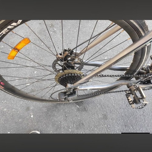 Passati city bike like new with disc brakes and suspension
