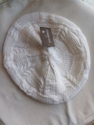 White beret new