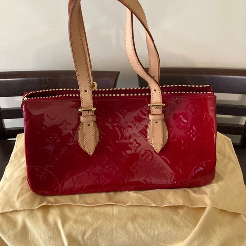 Louis Vuitton Rosewood Avenue shoulder bag like new