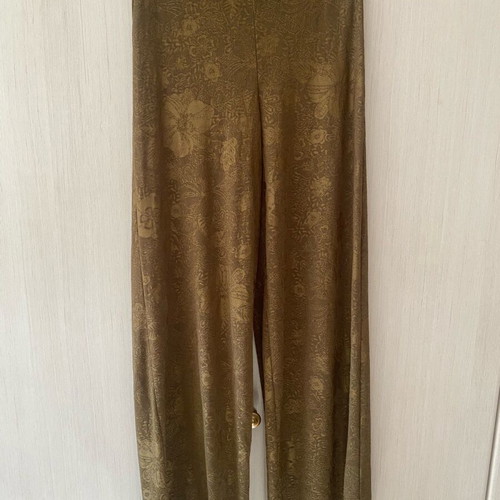 Zara set with small pants and medium top like new