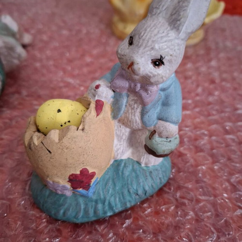 Vintage Easter figurines used, pack of 6 pieces