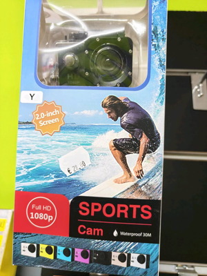 Νέα action camera Full HD 1080p, αδιάβροχη έως 30 μέτρα