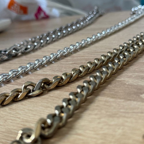 Set of 4 Necklaces new, 2 gold and 2 silver from Bershka and H&M