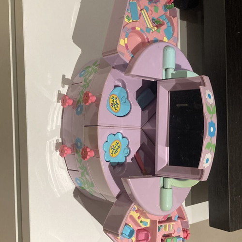 Polly Pocket Pullout Playhouse Beauty Case 1991 by Bluebird Toys