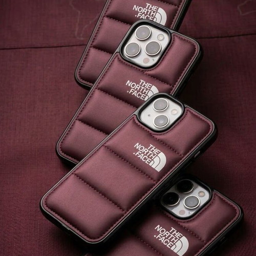 iPhone The North Face Puffer Case Burgundy Edition new