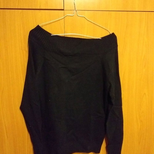 Woolen blouse like new, unworn