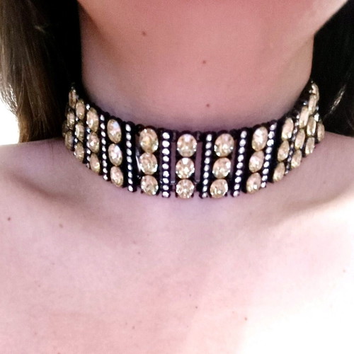 Black choker with gold stones like new, wide