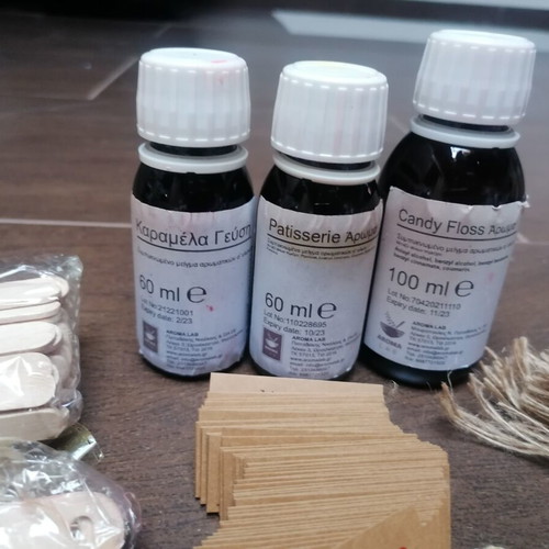 Candle making materials like new, including scents and molds