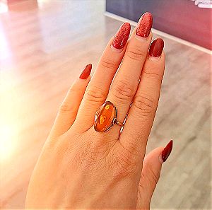 Ρώσικο σοβιετικό ασημένιο δαχτυλίδι με Κεχριμπάρι