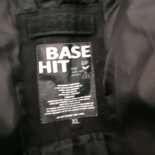 Μπουφάν Basehit XL μαύρο σαν καινούργιο