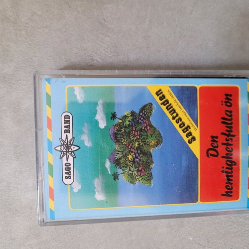 Cassette with story Den hemlighetsfulla ön used