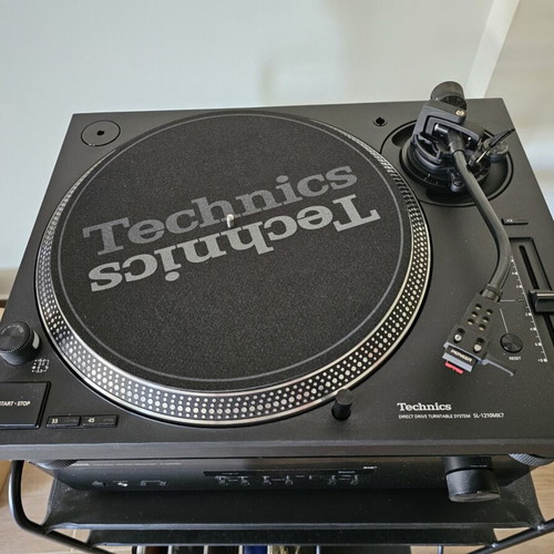 Technics SL 1210-MK7 turntable new