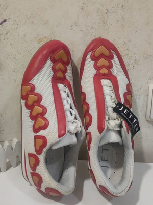 Jette Joop sneakers with heart design, size 41, white and red