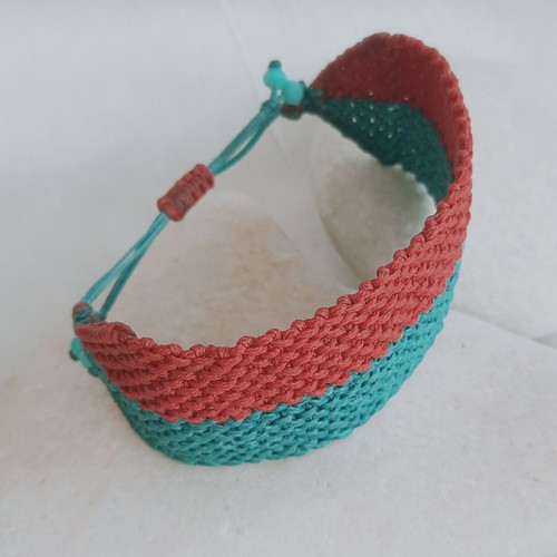 Macrame Boho Bracelet new, two-tone red and turquoise