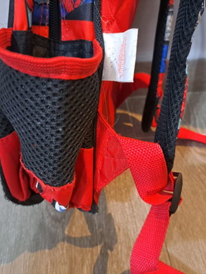 Spirlderman toddler backpack used without front mask