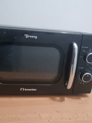 Groovy microwave oven