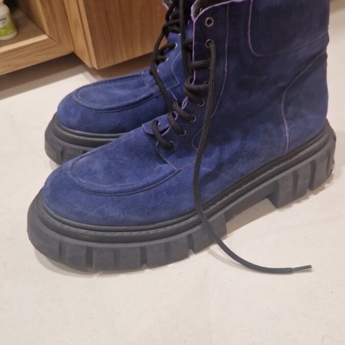 Vassilis Tsitsivas suede boots blue color like new
