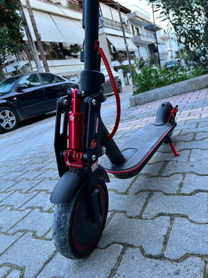 Xiaomi Pro 2 Extra like new with front suspension and red details