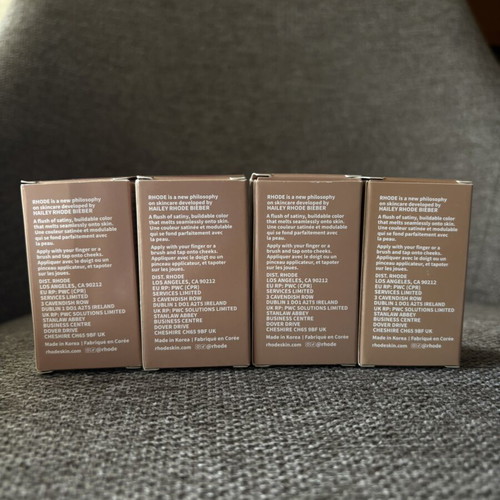 Rhode Pocket Blush new unused